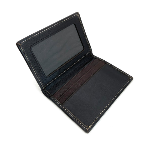 Tarjetero doble tipo cartera elaborado en piel. Color negro